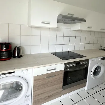 Apartment Workers In Duisburg